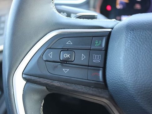 Used 2024 Jeep Grand Cherokee L Limited w/ Luxury Tech Group II image 39