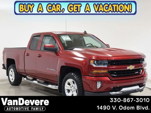 Used 2018 Chevrolet Silverado 1500 LT w/ All Star Edition AWD/4WD image 1