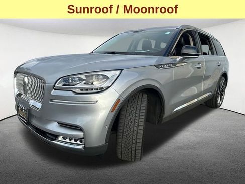 Used 2020 Lincoln Aviator Reserve w/ Equipment Group 202A image 5