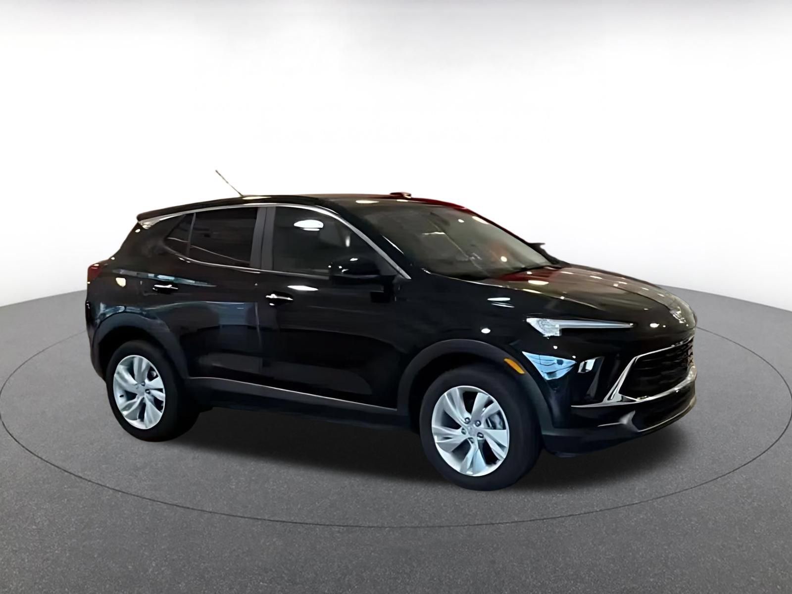 Used 2026 Buick Encore GX Preferred FWD image 2