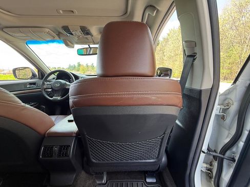 Used 2014 Subaru Outback 2.5i Limited AWD/4WD image 36