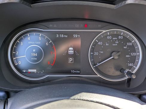 New 2025 Nissan Versa SV w/ Trunk Package FWD image 20