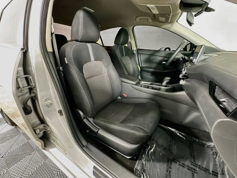 Used 2022 Nissan Sentra SV w/ All-Weather Package FWD image 29