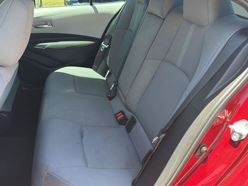 Used 2025 Toyota Corolla SE FWD image 10