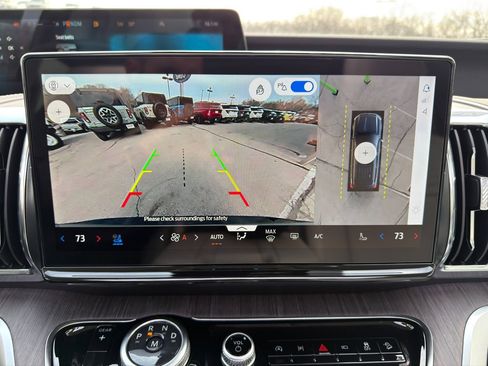 New 2026 Ford Expedition Max Platinum image 35