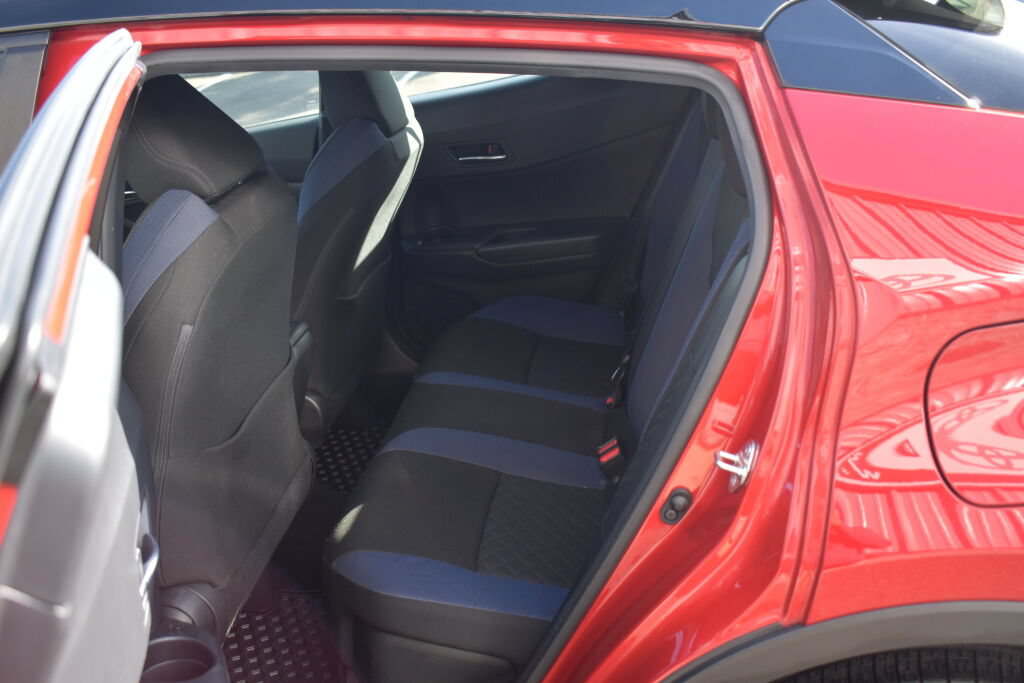 Used 2021 Toyota C-HR Limited FWD image 20
