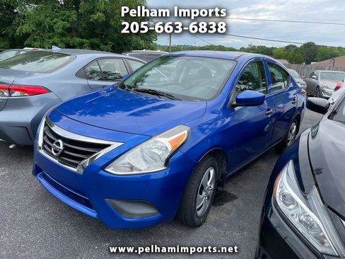 Used 2016 Nissan Versa S Plus FWD image 1
