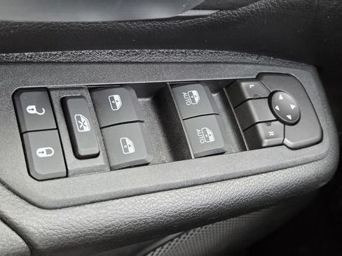 New 2026 RAM 1500 Express AWD/4WD image 27