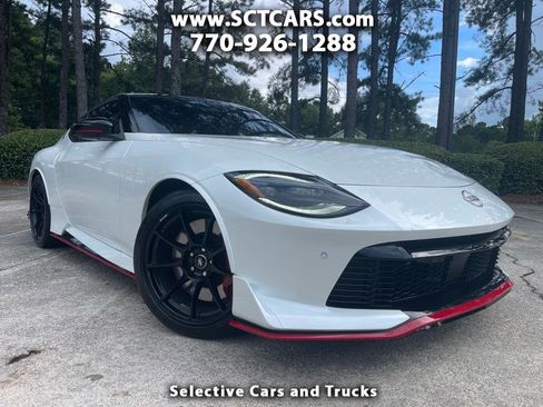 Used 2024 Nissan Z NISMO w/ Floor Mat Package image 1