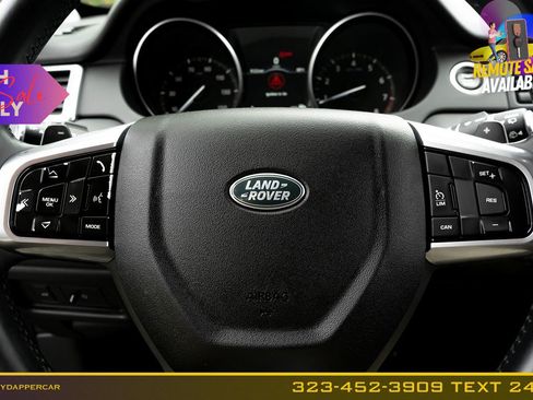 Used 2017 Land Rover Discovery Sport SE AWD/4WD image 24