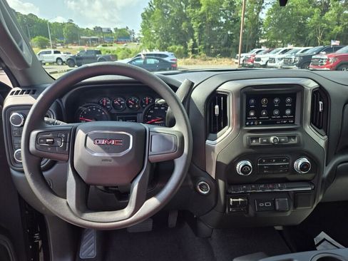 New 2026 GMC Sierra 1500 Pro AWD/4WD image 8
