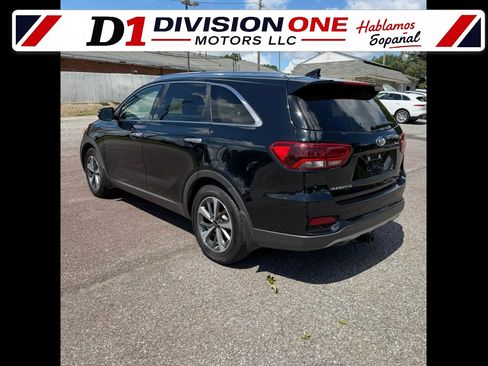 Used 2019 Kia Sorento EX w/ EX Touring Package FWD image 2