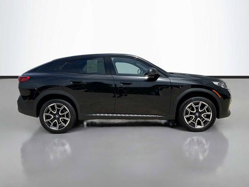Certified 2025 BMW X2 xDrive28i AWD/4WD image 7