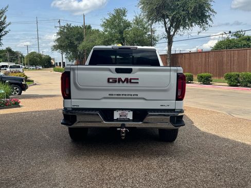 Used 2019 GMC Sierra 1500 SLT RWD image 9