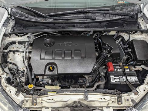 Used 2016 Toyota Corolla LE image 14