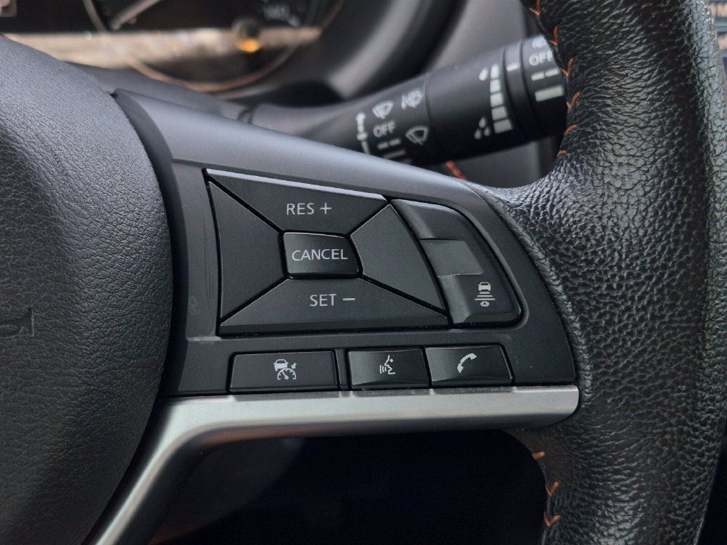 Used 2021 Nissan Kicks SR FWD image 19