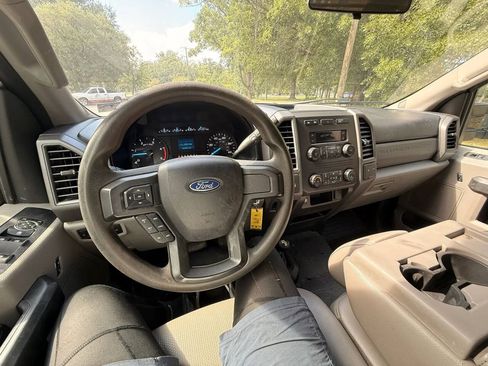 Used 2017 Ford F350 XL w/ Power Equipment Group AWD/4WD image 11