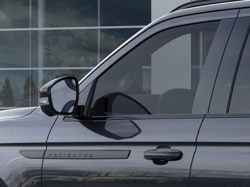 New 2026 Lincoln Navigator L Reserve AWD/4WD image 20