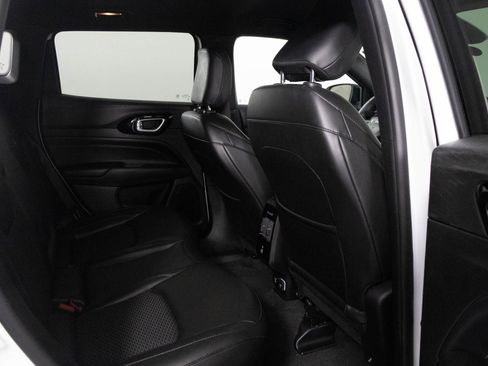 Used 2022 Jeep Compass Altitude w/ Convenience Group image 40