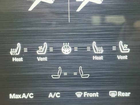 Used 2025 RAM 1500 Laramie w/ Sport Appearance Package image 17