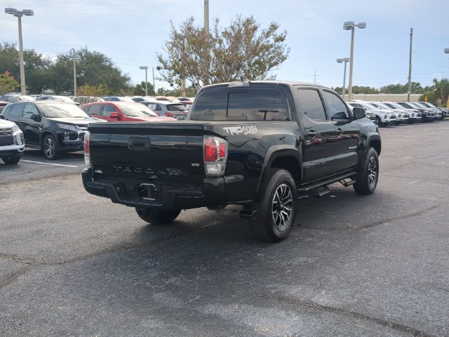Used 2022 Toyota Tacoma TRD Sport w/ TRD Premium Sport Package AWD/4WD image 6