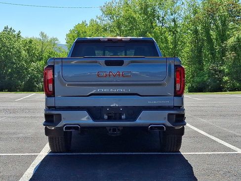 Used 2020 GMC Sierra 1500 Denali w/ Technology Package AWD/4WD image 4