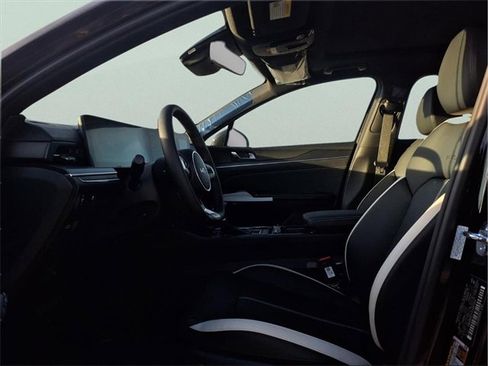 New 2026 Kia K5 GT-Line image 17