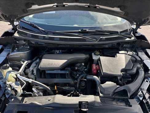 Used 2021 Nissan Rogue Sport SV FWD image 26