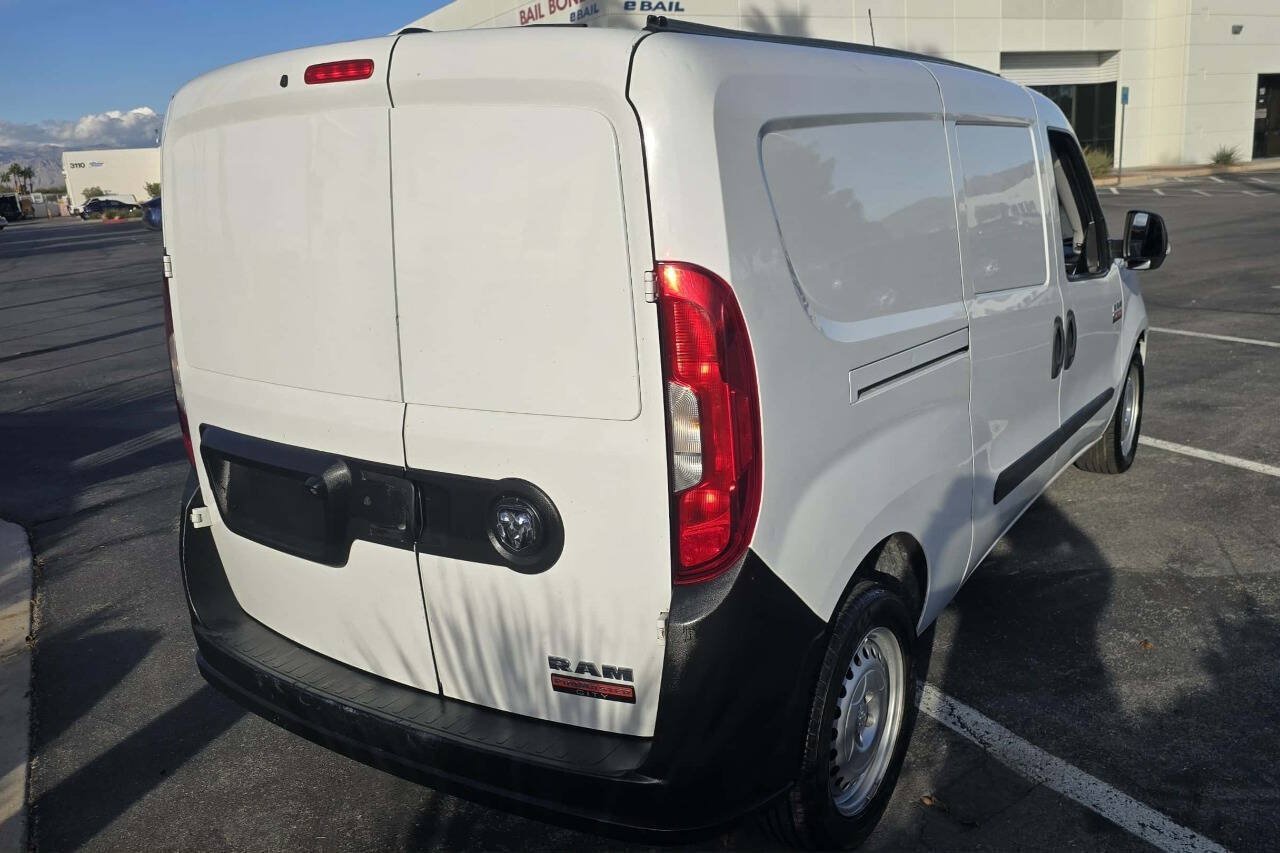 Used 2018 RAM ProMaster City Tradesman FWD image 5