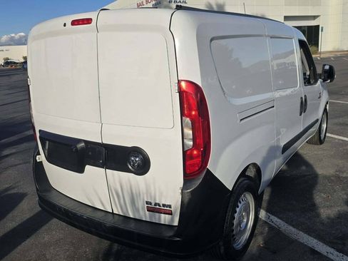 Used 2018 RAM ProMaster City Tradesman FWD image 5
