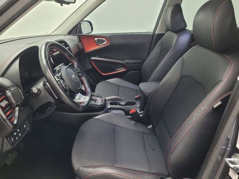 Used 2021 Kia Soul Turbo FWD image 17