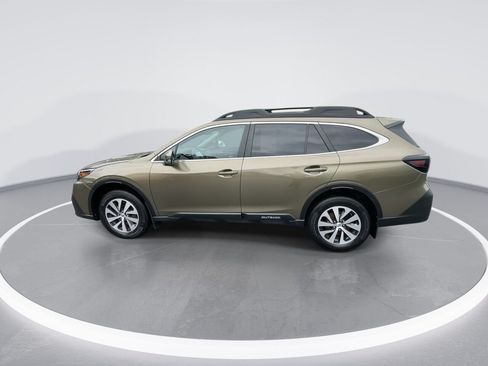 Used 2021 Subaru Outback Premium AWD/4WD image 11