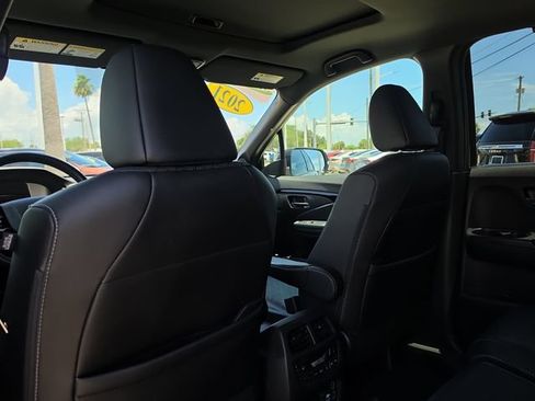 Used 2021 Honda Passport Touring image 12