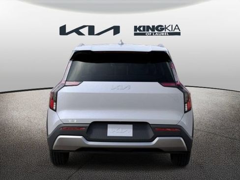 New 2026 Kia EV9 Wind AWD/4WD image 5