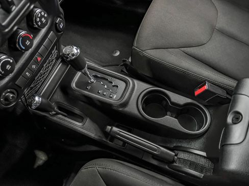 Used 2015 Jeep Wrangler Unlimited Sport w/ Quick Order Package 24S image 28