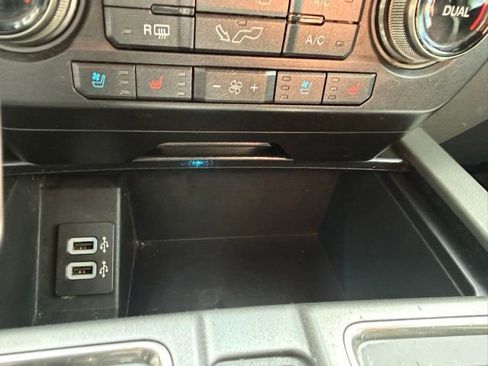 Used 2018 Ford F150 Raptor w/ Equipment Group 802A Luxury AWD/4WD image 33