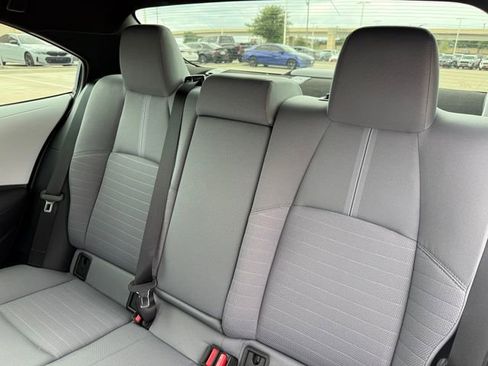 Used 2026 Toyota Corolla SE w/ SE Package FWD image 27