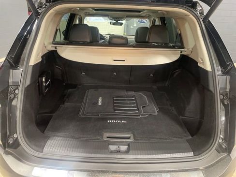 Certified 2023 Nissan Rogue SL w/ SL Premium Package AWD/4WD image 28