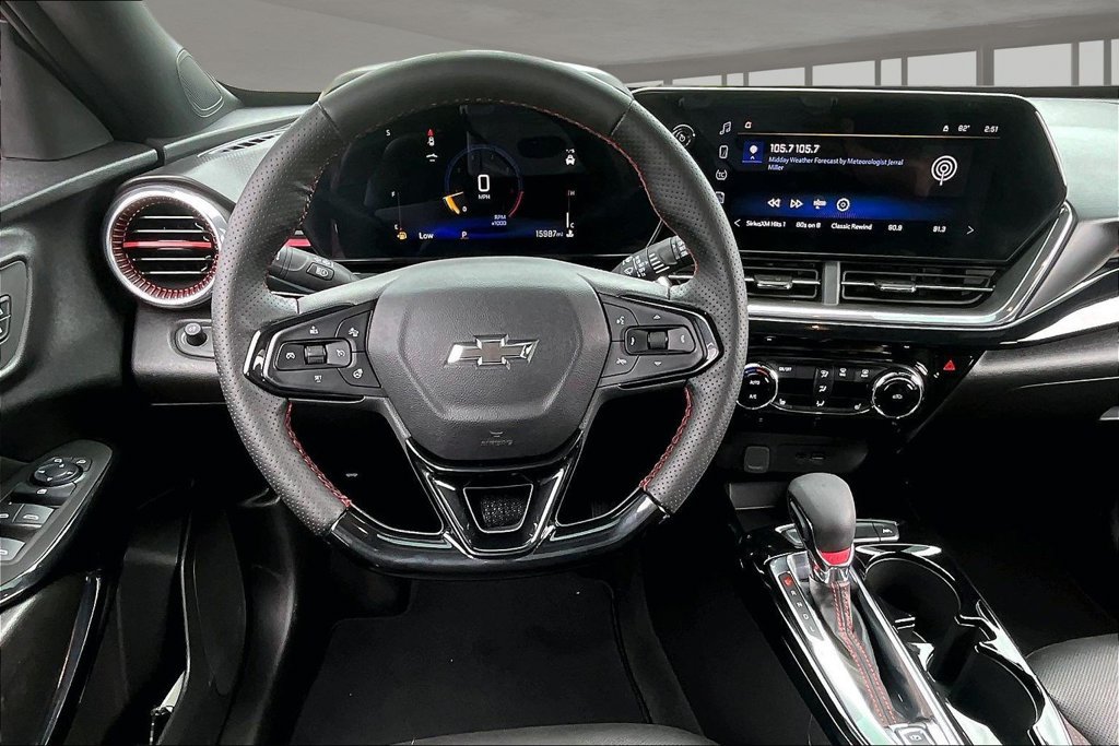 Used 2025 Chevrolet Trax RS w/ Driver Confidence Package FWD image 8