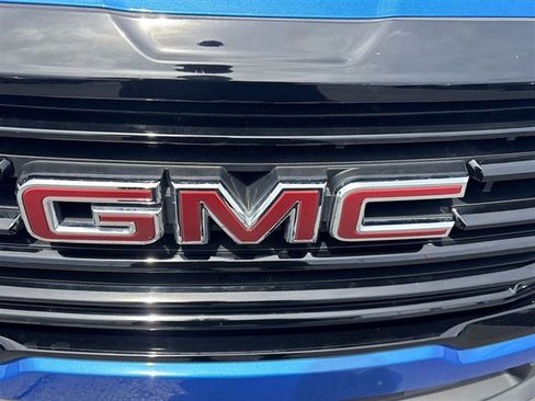Certified 2024 GMC Terrain SLE w/ Driver Convenience Package AWD/4WD image 30