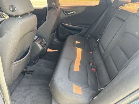 Used 2019 Chevrolet Malibu LT FWD image 14