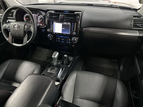Used 2020 Toyota 4Runner TRD Pro AWD/4WD image 11