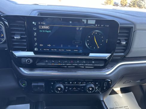 Used 2023 Chevrolet Silverado 1500 LTZ image 31