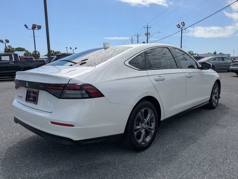 Used 2024 Honda Accord EX image 3