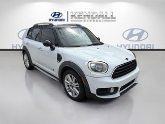 Used 2019 MINI Cooper Countryman ALL4 w/ Premium Package AWD/4WD video 1