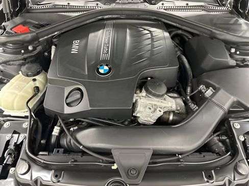 Used 2014 BMW 335i xDrive Sedan AWD/4WD image 9