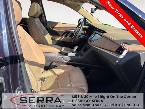 Used 2019 Cadillac XT5 Platinum image 11
