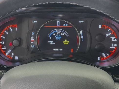 Used 2024 Dodge Durango GT RWD image 16