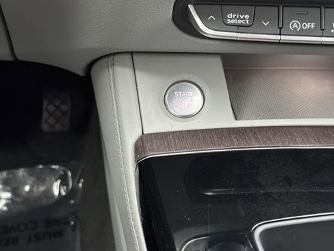 Used 2021 Audi Q5 Prestige w/ Prestige Package image 22