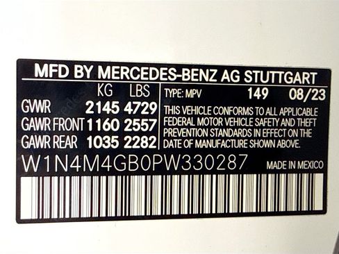 Used 2023 Mercedes-Benz GLB 250 image 29